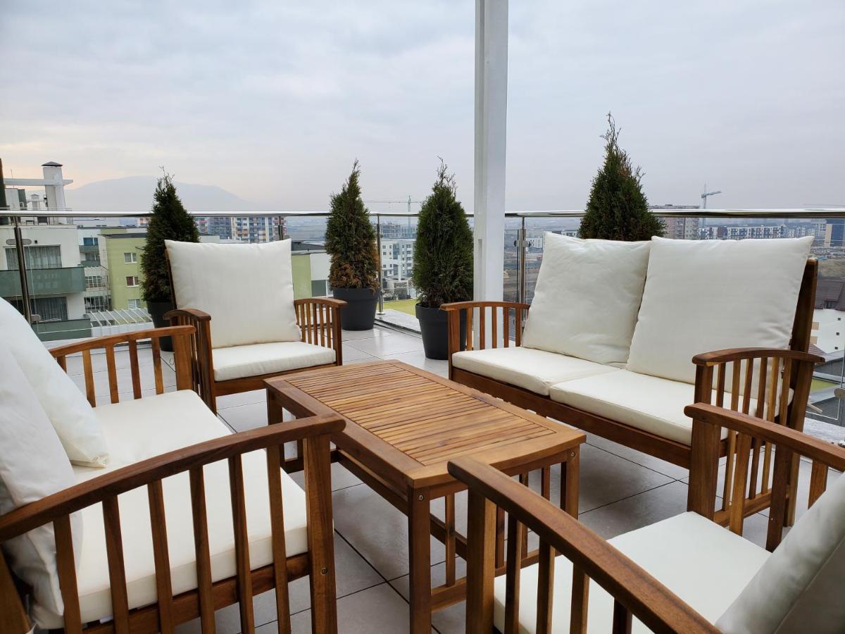 Jad- Penthouse With Jacuzzi And Mountain View - Coresi Braşov Exteriör bild