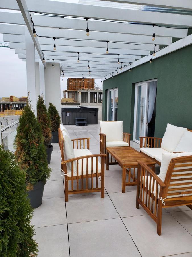 Jad- Penthouse With Jacuzzi And Mountain View - Coresi Braşov Exteriör bild
